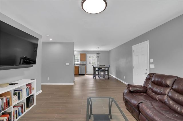 5706 Forest Place, Acworth, GA 30102