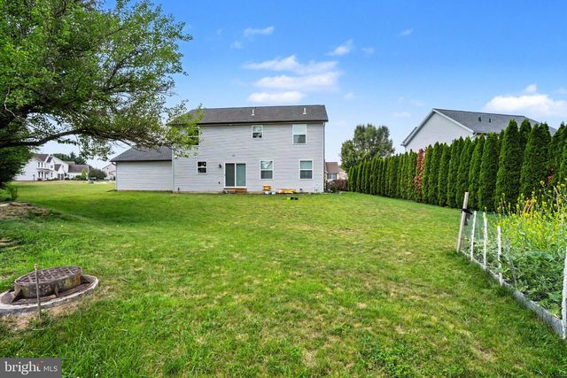 23 ESSEX DR, Carlisle, PA 17015