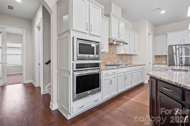 1021 Torrens Drive, Wesley Chapel, NC 28110