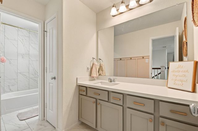 1853 Kenley Way, Alvin, TX 77511