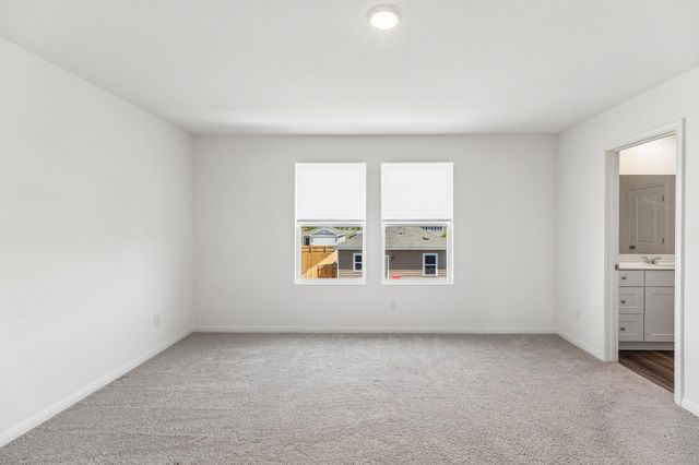 550 Thistle LN, Maxwell, TX 78656