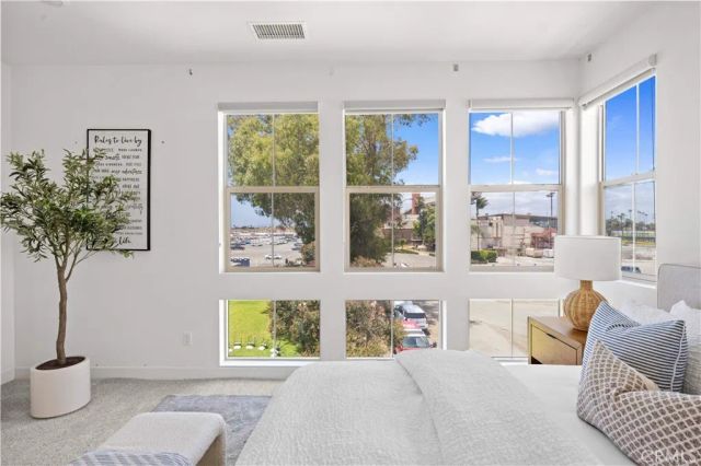 10301 Triple Crown Lane, Cypress, CA 90720
