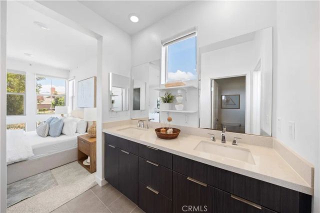 10301 Triple Crown Lane, Cypress, CA 90720