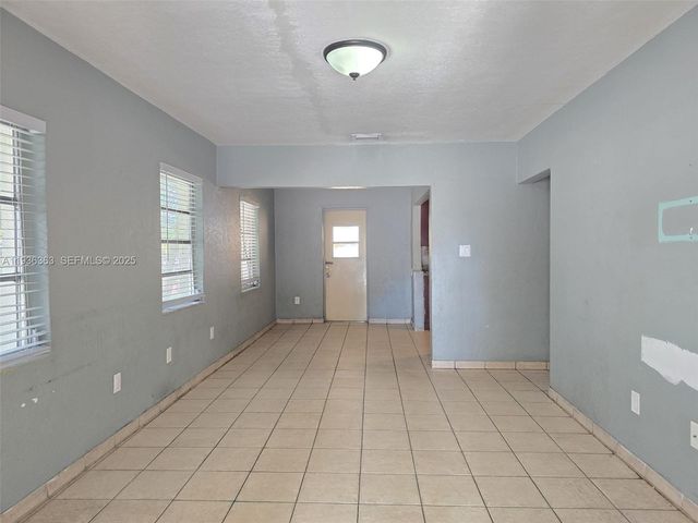 401 NW 33rd Ave, Miami, FL 33125