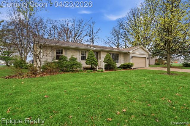 6236 Mckenzie Drive, Flint, MI 48507