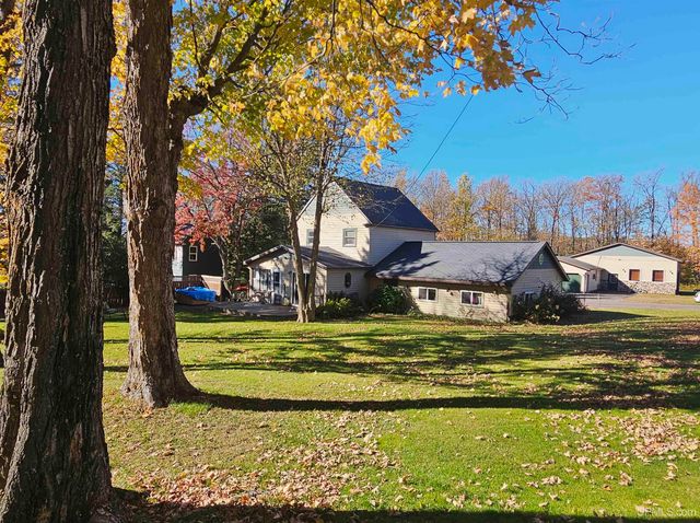 10570 Belmont Drive, Ramsay, MI 49959