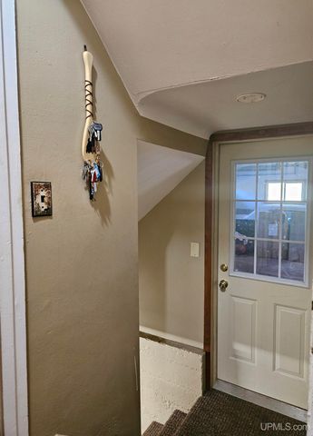 10570 Belmont Drive, Ramsay, MI 49959