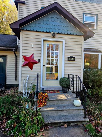 10570 Belmont Drive, Ramsay, MI 49959