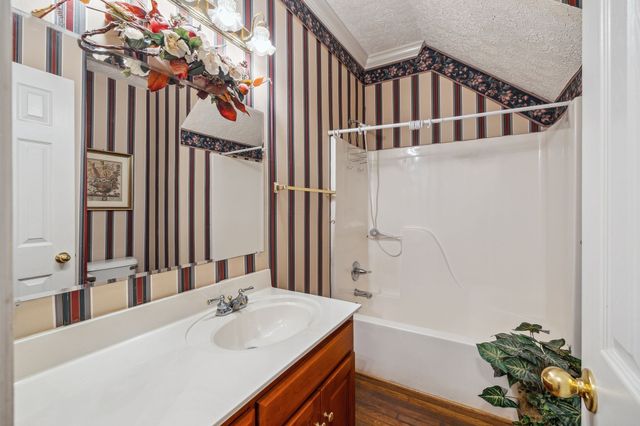 6873 Giles Hill Rd, College Grove, TN 37046