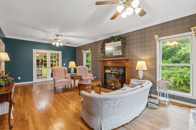 6873 Giles Hill Rd, College Grove, TN 37046