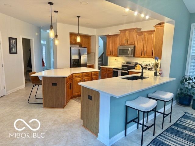 4637 Shadow Ridge Boulevard, Greenwood, IN 46143