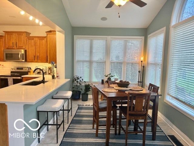 4637 Shadow Ridge Boulevard, Greenwood, IN 46143