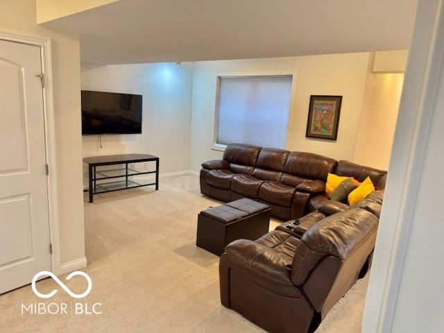 4637 Shadow Ridge Boulevard, Greenwood, IN 46143