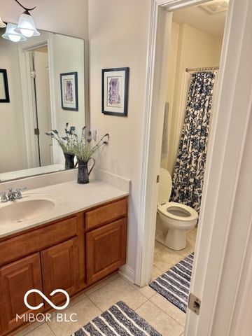 4637 Shadow Ridge Boulevard, Greenwood, IN 46143