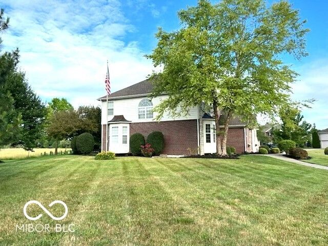 4637 Shadow Ridge Boulevard, Greenwood, IN 46143