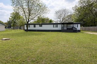 202 S Austin Street, Rice, TX 75155