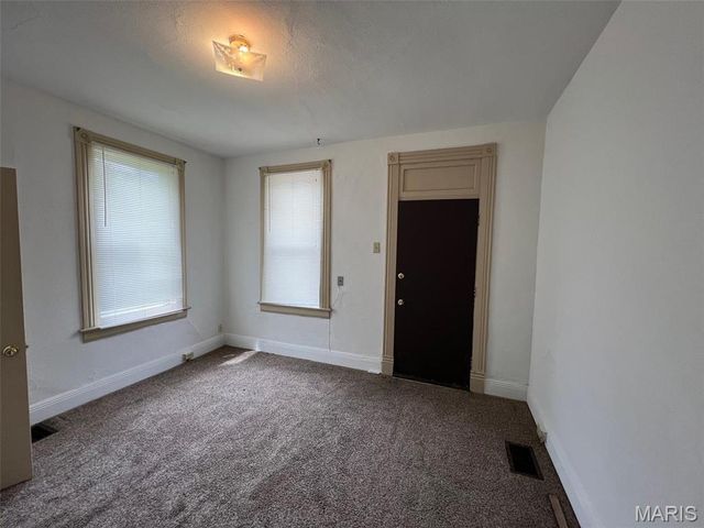 226 N 11th Street, Belleville, IL 62220