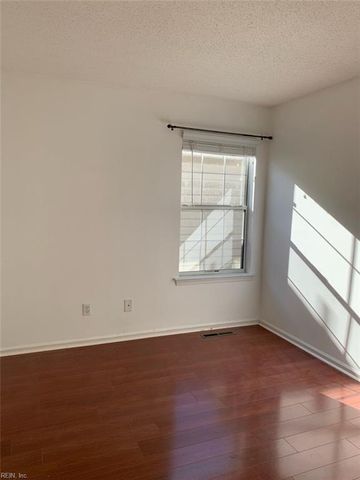 2344 Barnsely CT, Virginia Beach, VA 23456