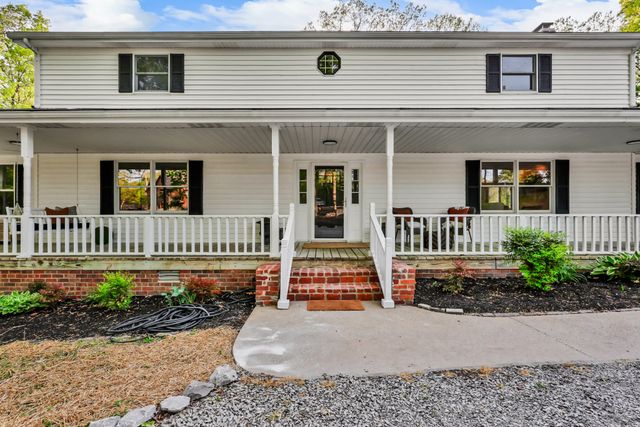 2690 Ashland City Rd, Clarksville, TN 37043