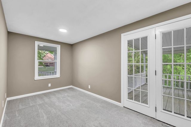 2690 Ashland City Rd, Clarksville, TN 37043