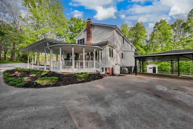 2690 Ashland City Rd, Clarksville, TN 37043