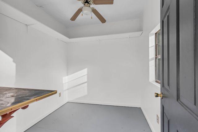 2690 Ashland City Rd, Clarksville, TN 37043