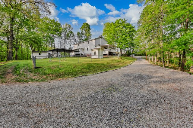 2690 Ashland City Rd, Clarksville, TN 37043