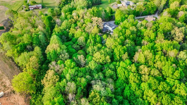 2690 Ashland City Rd, Clarksville, TN 37043