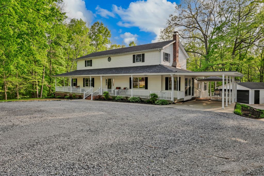 2690 Ashland City Rd, Clarksville, TN 37043