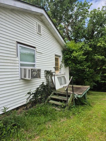 211 Treadway Drive, Owingsville, KY 40360