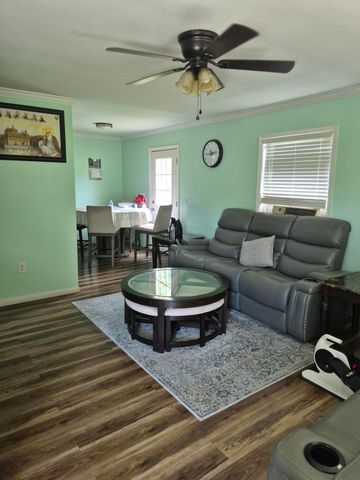 211 Treadway Drive, Owingsville, KY 40360