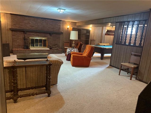 4618 Brookwood Terrace, St Joseph, MO 64506