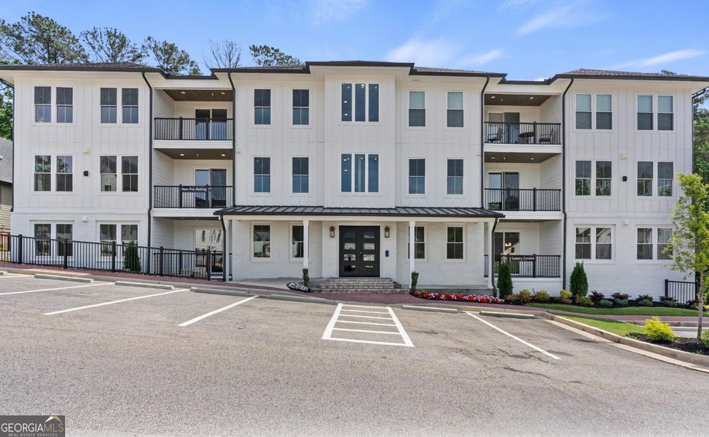 1050 Blair Lane 203, Peachtree City, GA 30269