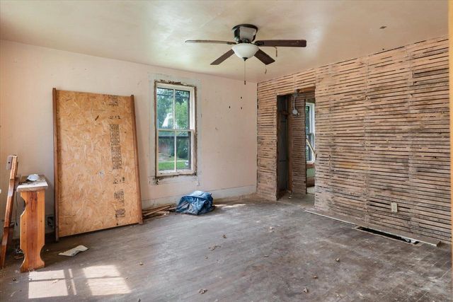 222 W Decker STREET, Viroqua, WI 54665