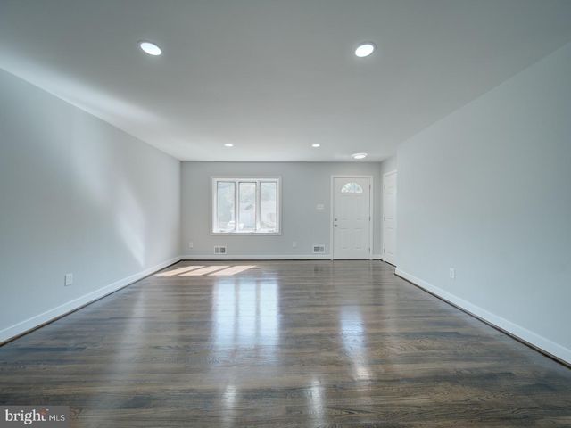 3812 BLACKWATER RD, Clinton, MD 20735