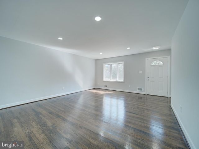 3812 BLACKWATER RD, Clinton, MD 20735