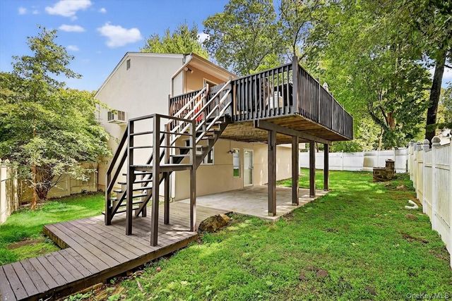 731 Manette Lane, Valley Cottage, NY 10989