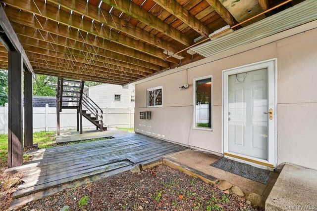731 Manette Lane, Valley Cottage, NY 10989