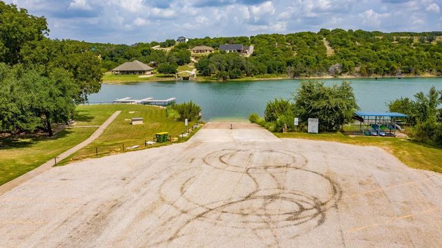 915 Anchor's Way, Bluff Dale, TX 76433