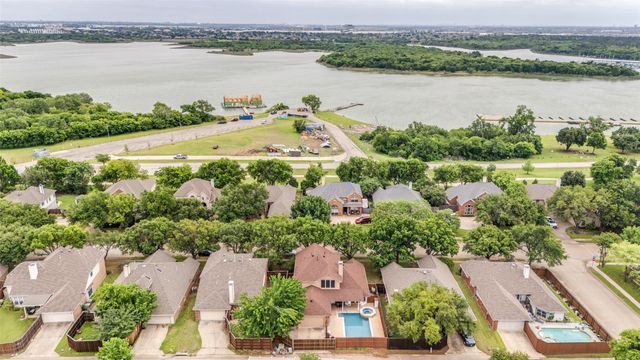3608 Cottonwood Springs Drive, The Colony, TX 75056