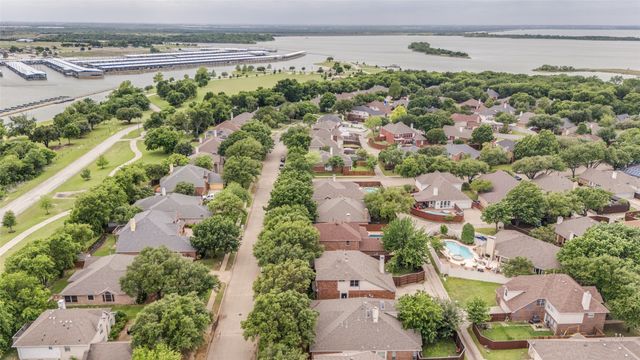 3608 Cottonwood Springs Drive, The Colony, TX 75056