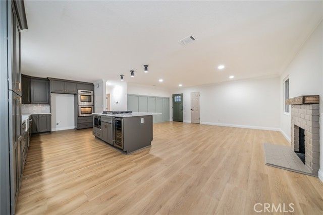 510 W Hacienda, Corona, CA 92882