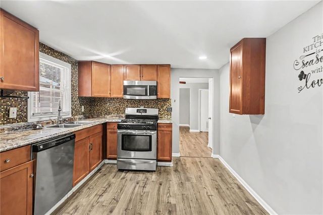 3898 Panthersville Road, Ellenwood, GA 30294