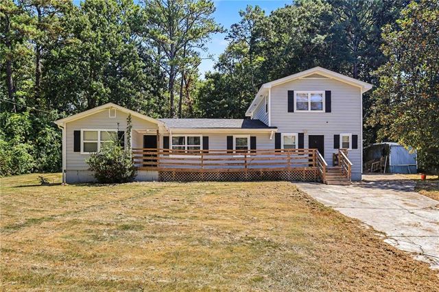 3898 Panthersville Road, Ellenwood, GA 30294