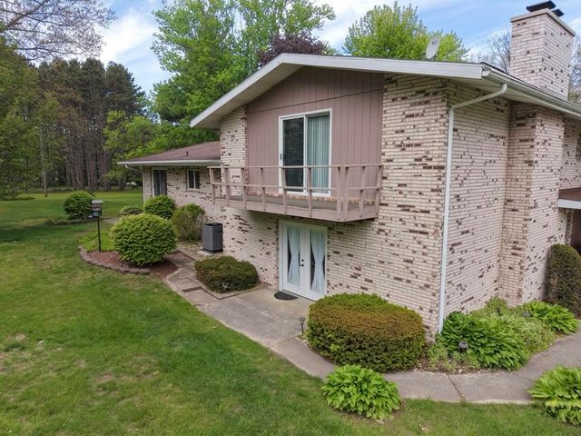 6544 W Calloway Street, Michigan City, IN 46360