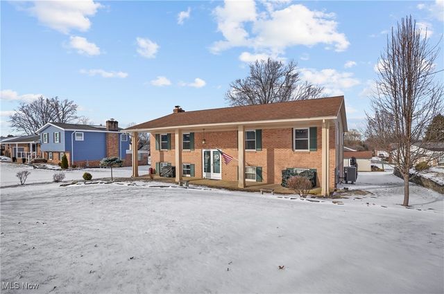 1601 Raywood Road, Alliance, OH 44601