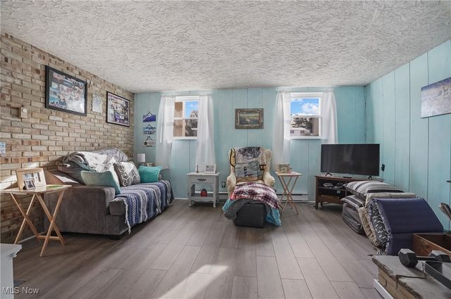 1601 Raywood Road, Alliance, OH 44601