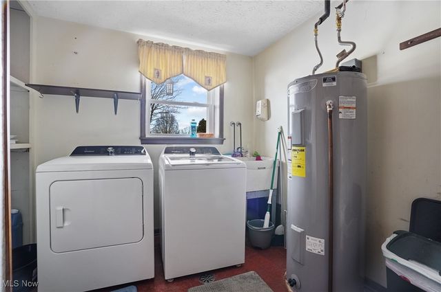 1601 Raywood Road, Alliance, OH 44601