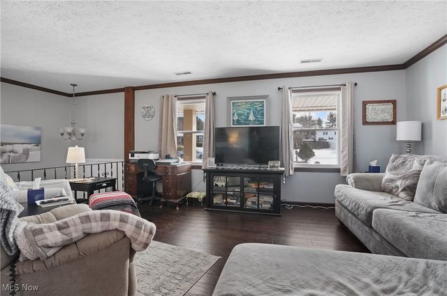 1601 Raywood Road, Alliance, OH 44601