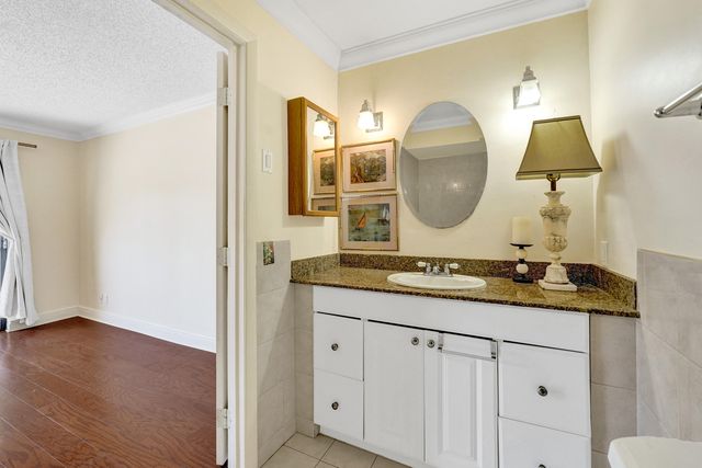 403 Dunwoody Lane 38, Hollywood, FL 33021